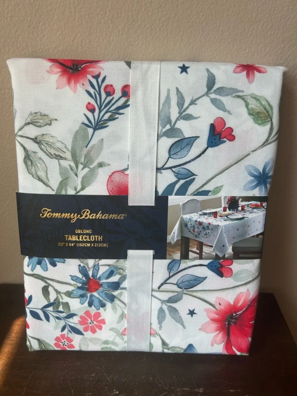 New Tommy Bahama Americana Tablecloth Floral Oblong 60”x84”